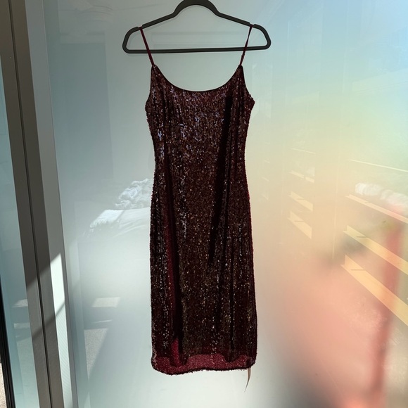 Mariska Reformation Maroon Sequin Dress - Picture 2 of 7